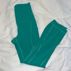 Align 21” with pockets